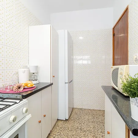 Apartment Basic Confort Poeta Marquina Pb 2026 *
